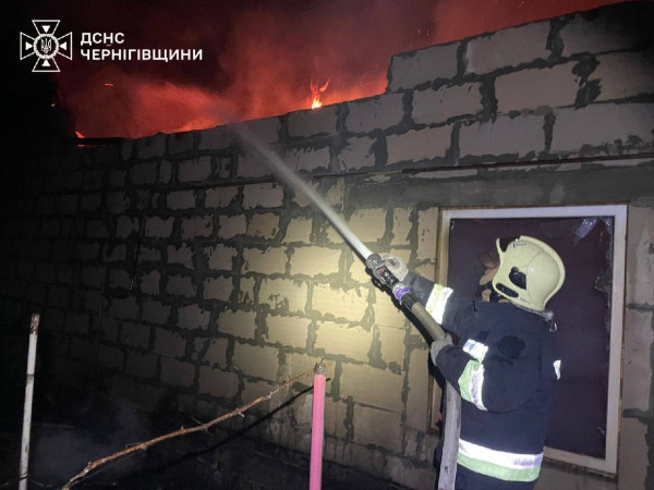 Росіяни масовано атакували Чернігів безпілотниками: загинув 16-річний хлопець4