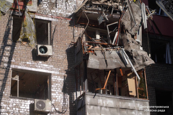 Росіяни обстріляли Кривий Ріг і Дніпро: є загиблі і пранені, пошкоджена інфраструктура1