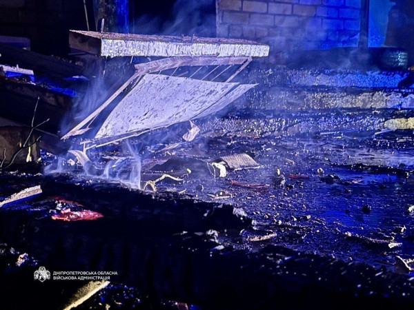 Російські війська атакували Дніпро: сталася пожежа на території навчального закладу1