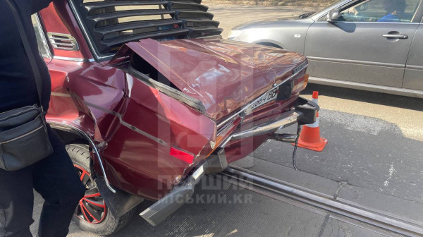 У Кривому Розі на вулиці Свято-Миколаївській автомобіль збив жінку0