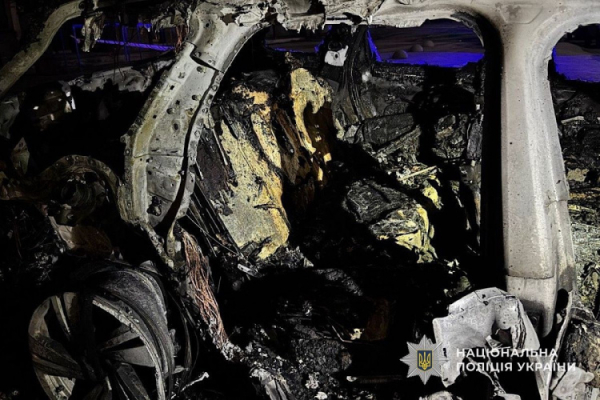 У Кривому Розі спалили автомобіль: поліцейські вийшли на підозрюваного