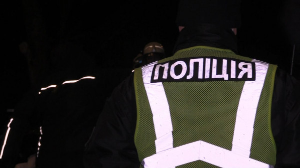 У Покровському районі Кривого Рогу з вікна багатоповерхівки випав чоловік0