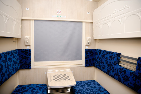 Укрзалізниця отримала нові вагони: перша партія вже на коліях2