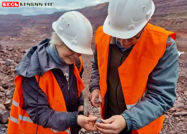 Зразки руди з кар&rsquo;єру Рудомайну передано до Криворізького музею