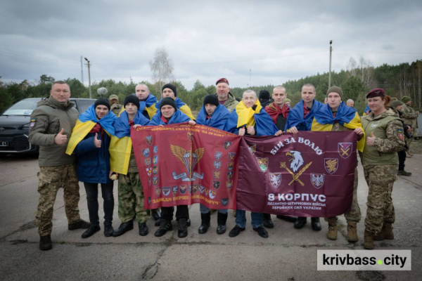 Великодній обмін 11 квітня: з російського полону повернулись троє захисників з Криворіжжя 8