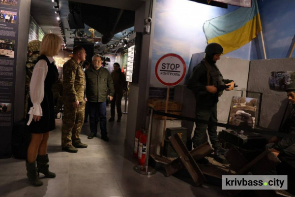 Від Лисичанська до оборони Кривого Рогу: полковник НГУ Олександр Пискун отримав державну нагороду2