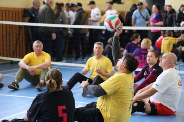 Волейбол сидячи: у Кривому Розі відбувся черговий етап змагань Veterans Family Games-202610