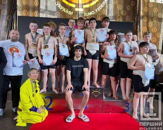 Десятки медалей и абсолютные победы: криворожские сумоисты покорили Чемпионат Украины2