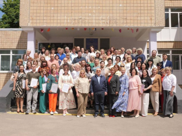 У Кривому Розі відзначили кращих освітян - фото управління преси виконкому Криворізької міської ради