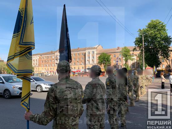 Кривий Ріг зупинився у скорботі: містяни вшанували пам’ять загиблих Героїв2