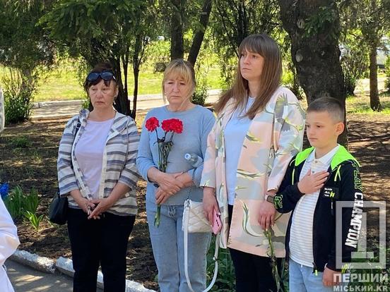 Подвиги не будуть забуті: у Покровському районі вшанували пам'ять двох загиблих героїв Сергія Довгорученка та Сергія Кеденка  меморіалами5