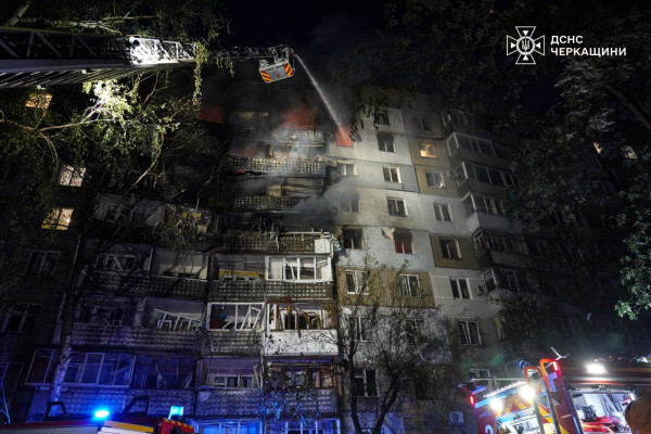 У Черкасах через атаку російського дрона постраждали 11 людей, серед них — діти
