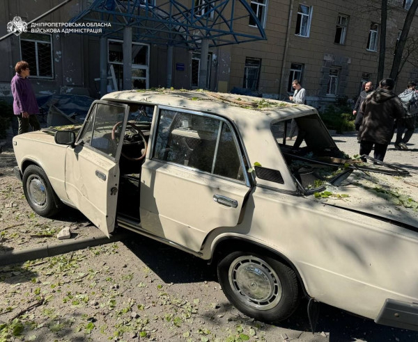 У Дніпрі удар по житловому кварталу: є постраждалі3