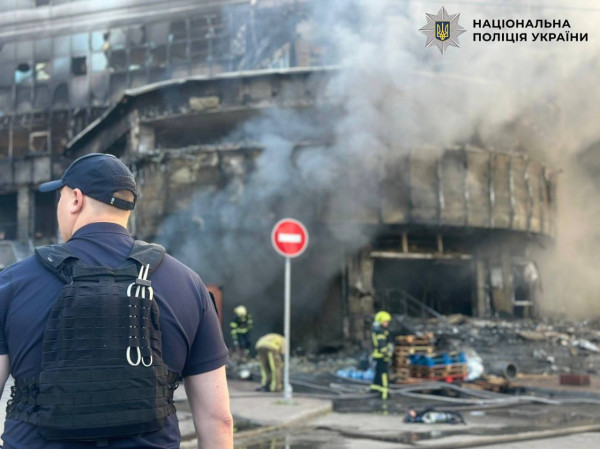 У Києві через масовану атаку рф загинула жінка, понад 30 людей постраждали