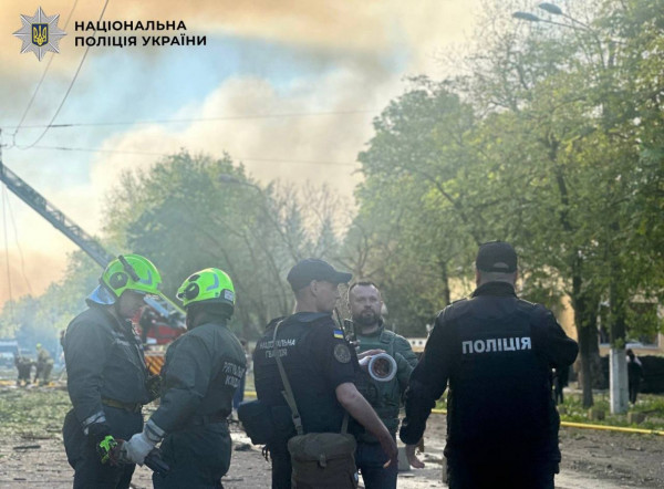 У Києві через масовану атаку рф загинула жінка, понад 30 людей постраждали