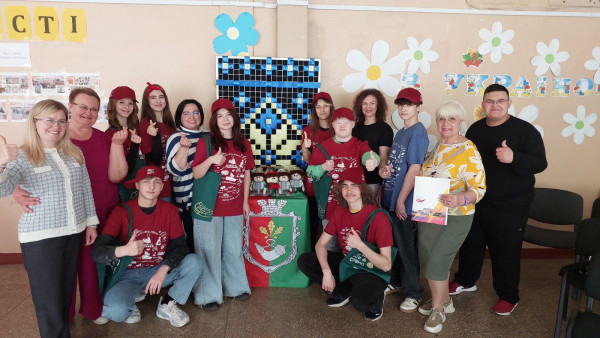 Учні Криворізької гімназії №9 вибороли третє місце у фіналі всеукраїнського конкурсу “Підприємливі UA”
