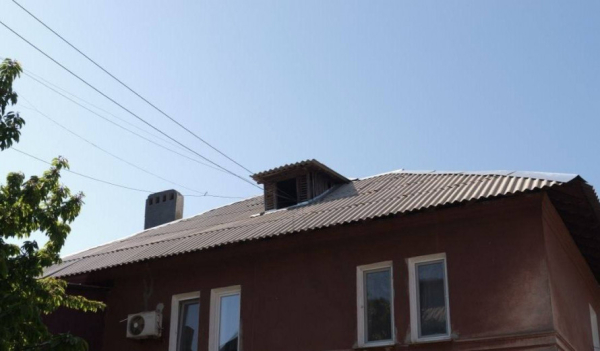 Від вікон до дахів: у Кривому Розі відновлюють пошкоджені росіянами будинки1