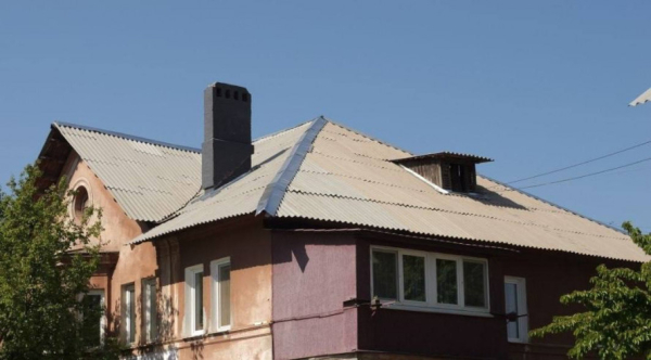 Від вікон до дахів: у Кривому Розі відновлюють пошкоджені росіянами будинки2