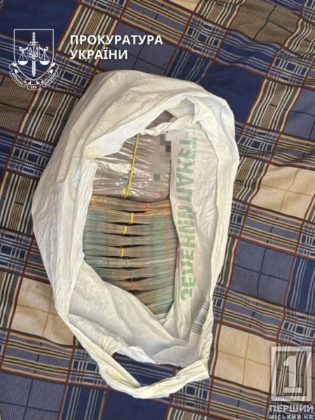 Вимагали гроші з підлеглих: на Дніпропетровщині затримали двох військових командирів