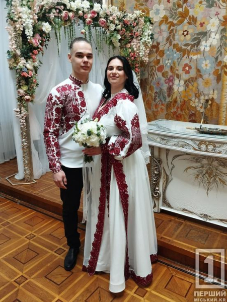 Єднають серця й долі: Дніпропетровщина тримає лідерство за кількістю нових родин