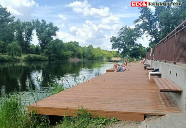 Відремонтовано пірс на пляжі в парку Мершавцева в Кривому Розі