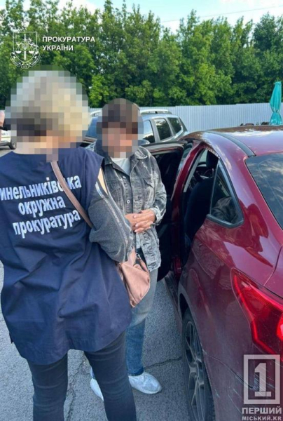 На Дніпропетровщині судитимуть сестер-близнючок за продаж фіктивної інвалідності для виїзду за кордон