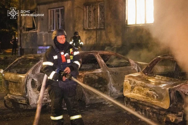 Російські окупанти масовано атакували Харківщину: є загиблі та поранені
