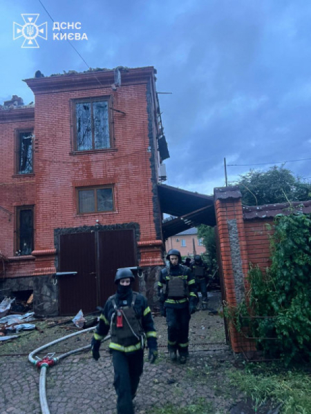 У Києві внаслідок масованої атаки рф загинули 4 людей, 25 - постраждали, пошкоджено кіностудію Довженка