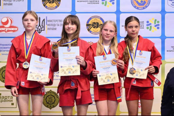 Золото, срібло, бронза: криворізькі борці гідно виступили на Чемпіонаті України з самбо