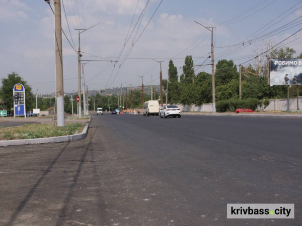 Дорожні роботи у Кривому Розі тривають: як оновлюють мікрорайон Зарічний