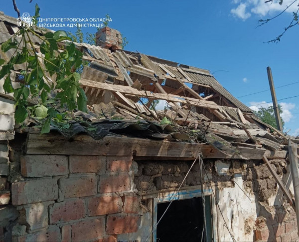 Протягом дня російські окупанти продовжували обстріли Дніпропетровщини: одна людина дістала поранень