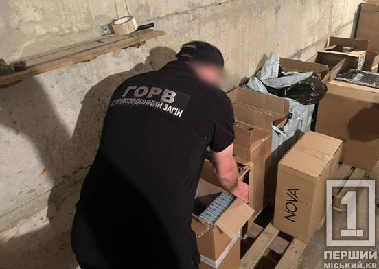 З Харкова по всій Україні: прикордонники накрили підпільні склади з нелегальним алкоголем та сигаретами на 3 мільйони