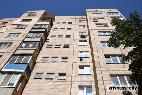 Без шуму та страху застрягнути: у Кривому Розі модернізують ліфти у багатоповерхових будинках
