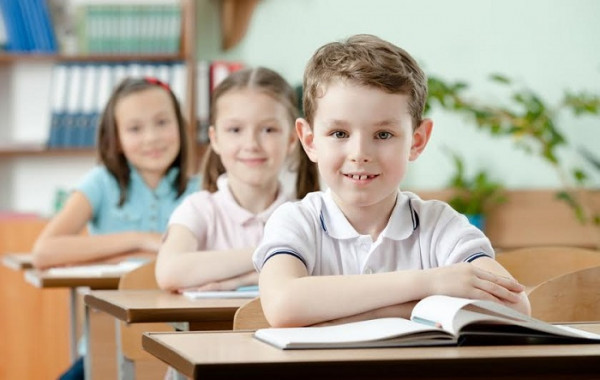 Кількість першокласників в Україні скоротилася на 10% – до шкіл підуть близько 240 тисяч дітей