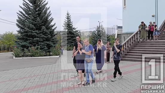 Пекла хліб і рятувалася від війни: у Кривому Розі попрощалися із загиблою в «Сонячній галереї» Наталією Піменовою