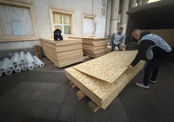Обстріл Кривого Рогу у ніч на 10 вересня: росіяни вдарили по п'яти локаціях міста