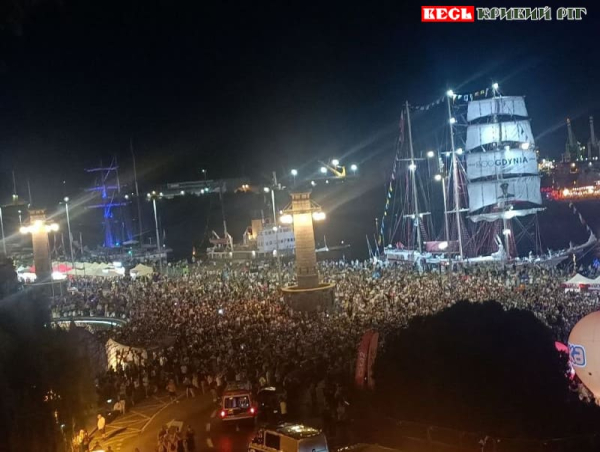 Шоу дронів в Щецині відвідав криворіжець