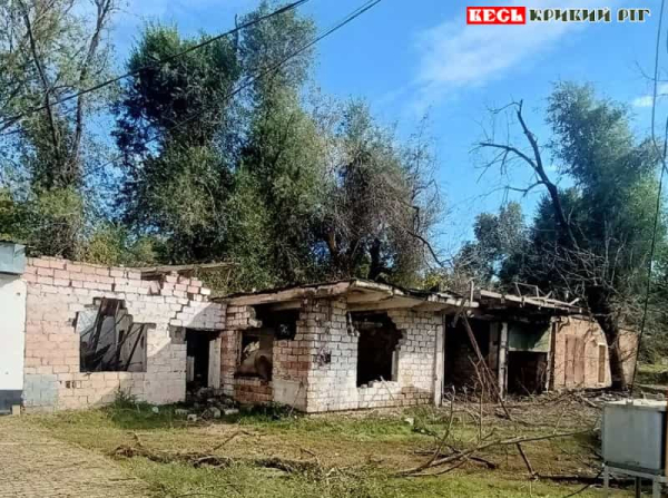 Бандероль поцілила по гаражам на території лікарні №1 Кривого Рогу