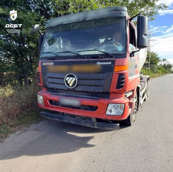 На Дніпропетровщині інспектори Укртрансбезпеки виявили 12 випадків перевищення допустимої ваги вантажівок
