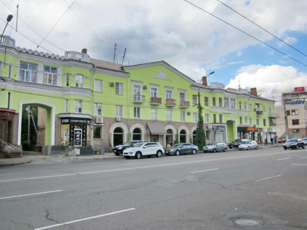 просп. Металлургов, 33 - Кривой Рог