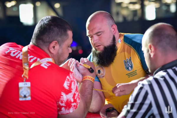 Після важкого поранення — до світового золота: нацгвардієць із Кривого Рогу став чемпіоном з пара-армрестлінгу