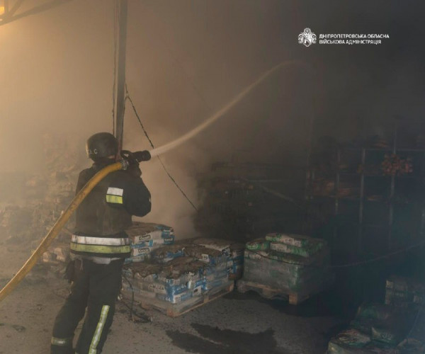 Протягом дня російські війська понад 40 разів били по трьох районах Дніпропетровщини: троє людей дістали поранень